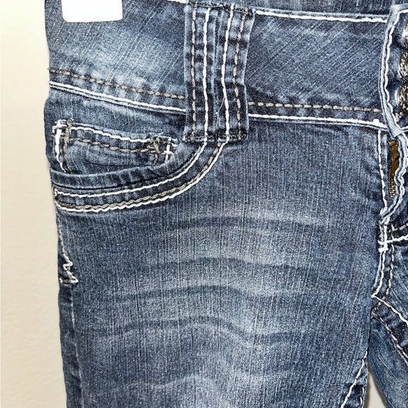 Angels, embellished denim, jean Capri juniors 3 26×22 stretch Cuffed - Picture 5 of 10